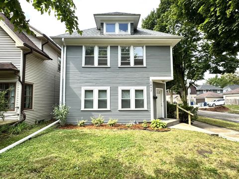 Photo of 1847 N 56th St, Milwaukee, WI 53208 (MLS # 1939465)