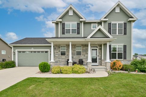 Photo of N61W21654 Masters Dr, Menomonee Falls, WI 53051 (MLS # 1921844)