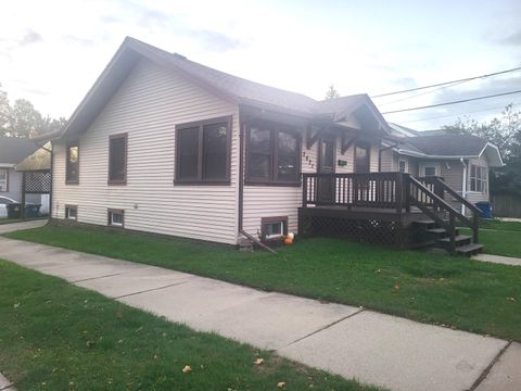 Photo of 2621 Cottonwood Ct, Racine, WI 53402 (MLS # 1939496)