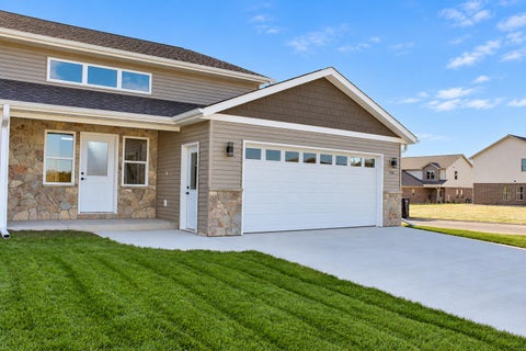 Photo of 935 Drumlin Dr, Kewaskum, WI 53040 (MLS # 1986553)