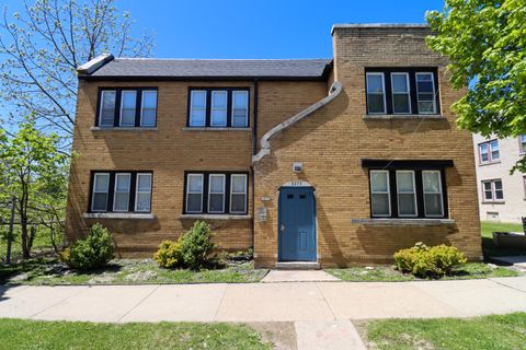 Photo of 3273 N 17th St, Milwaukee, WI 53206 (MLS # 1964661)