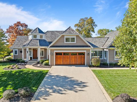 Photo of 1180 Savannah Ct, Geneva, WI 53147 (MLS # 1950958)