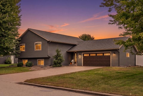 Photo of 210 Peterson St, Holmen, WI 54636 (MLS # 1983013)