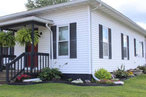 Photo of 220 W Clifton St, Tomah, WI 54660 (MLS # 1977453)