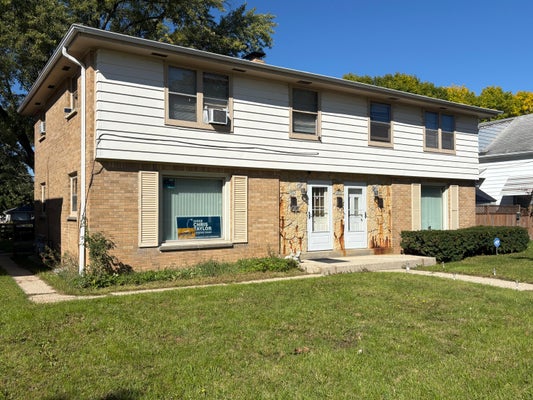 3923 N 92ND ST, MILWAUKEE, WI 53222 - Image ffbc43dfc10f910dea3074576a7ceca0/2152215012