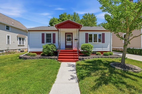 Photo of 918 4th St, Kiel, WI 53042 (MLS # 1965855)