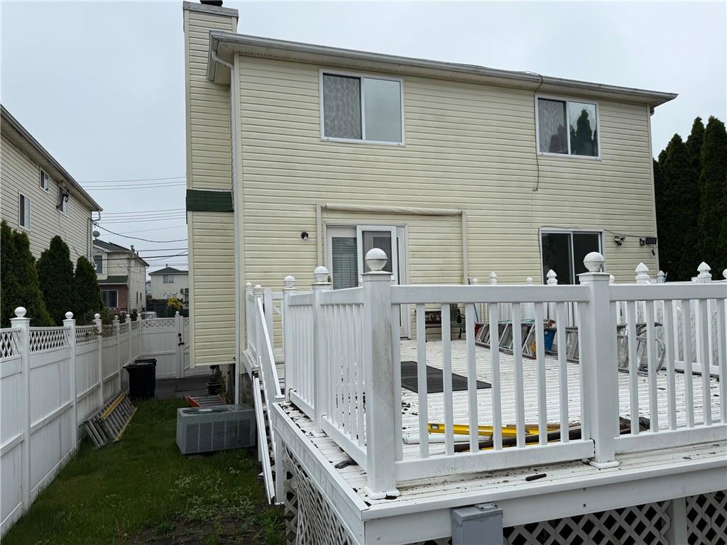 Brooklyn, New York 11234, United States, 3 Bedrooms Bedrooms, ,3 BathroomsBathrooms,Residential,Active,139331