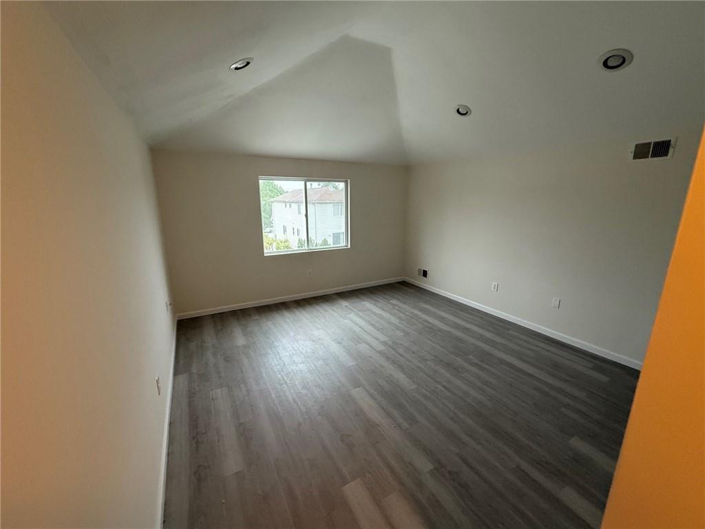 Brooklyn, New York 11234, United States, 3 Bedrooms Bedrooms, ,3 BathroomsBathrooms,Residential,Active,139331