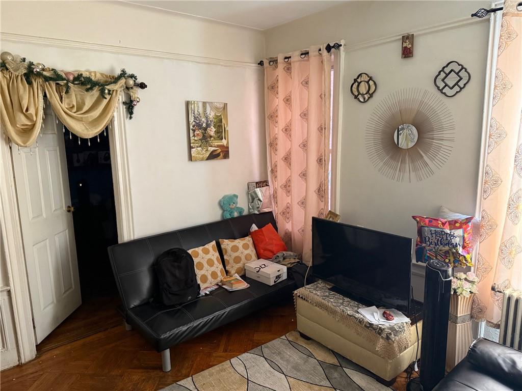 Brooklyn, New York 11207, United States, 8 Bedrooms Bedrooms, ,4 BathroomsBathrooms,Residential,Active,159868