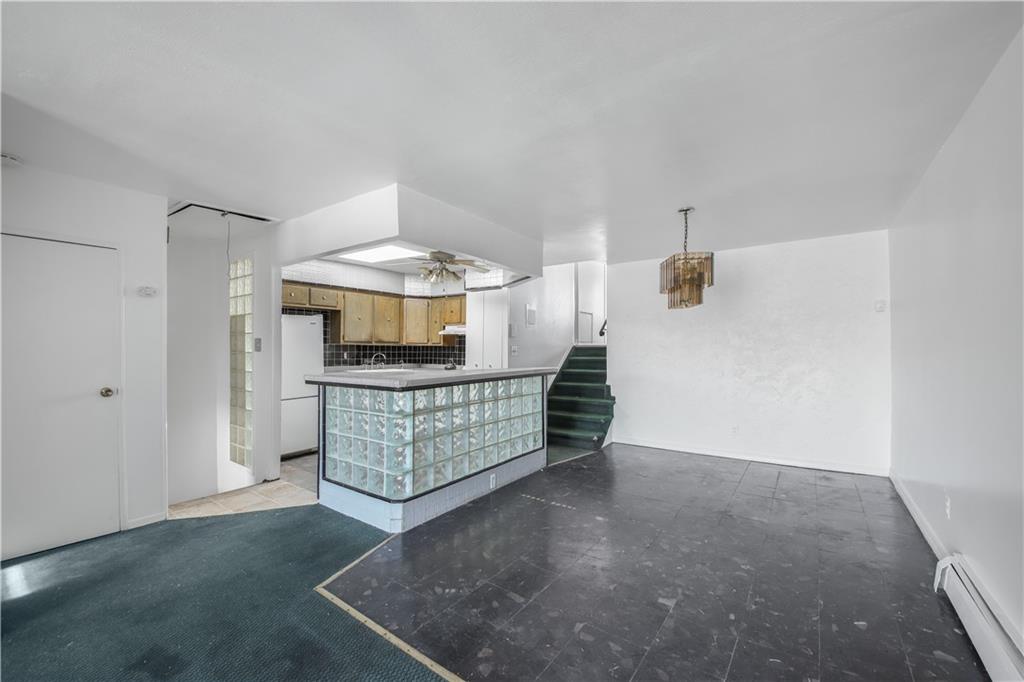 Brooklyn, New York 11234, United States, 7 Bedrooms Bedrooms, ,5 BathroomsBathrooms,Residential,Active,91453