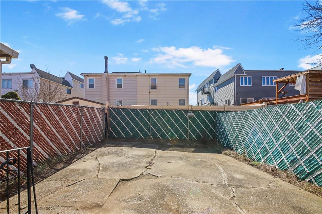 Brooklyn, New York 11234, United States, 7 Bedrooms Bedrooms, ,5 BathroomsBathrooms,Residential,Active,91453