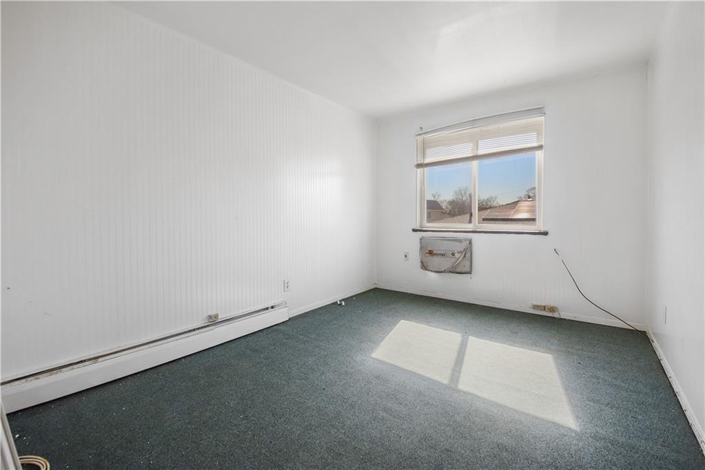 Brooklyn, New York 11234, United States, 7 Bedrooms Bedrooms, ,5 BathroomsBathrooms,Residential,Active,91453