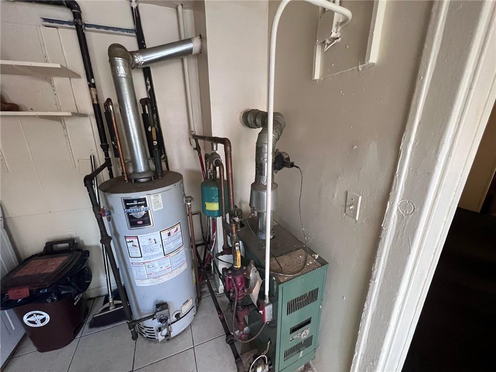 Brooklyn, New York 11235, United States, 2 Bedrooms Bedrooms, ,1 BathroomBathrooms,Residential,Active,53026