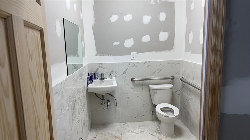 Brooklyn, New York 11226, United States, ,Residential,Active,38973