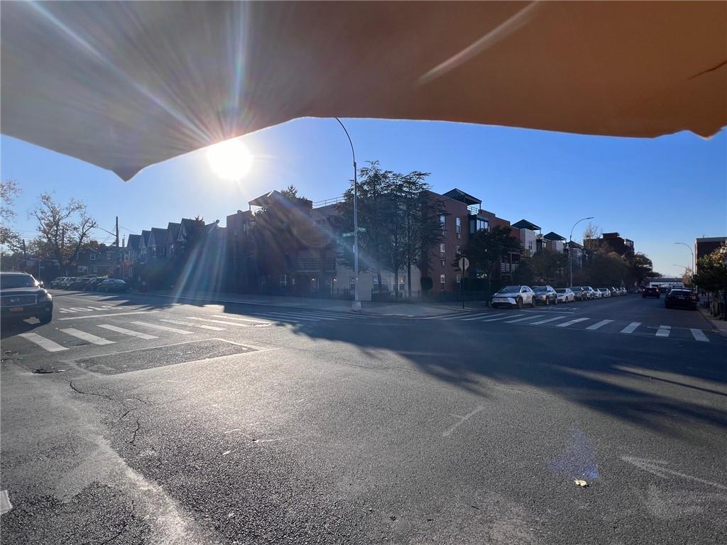 Brooklyn, New York 11209, United States, 2 Bedrooms Bedrooms, ,2 BathroomsBathrooms,Residential,Pending,34832