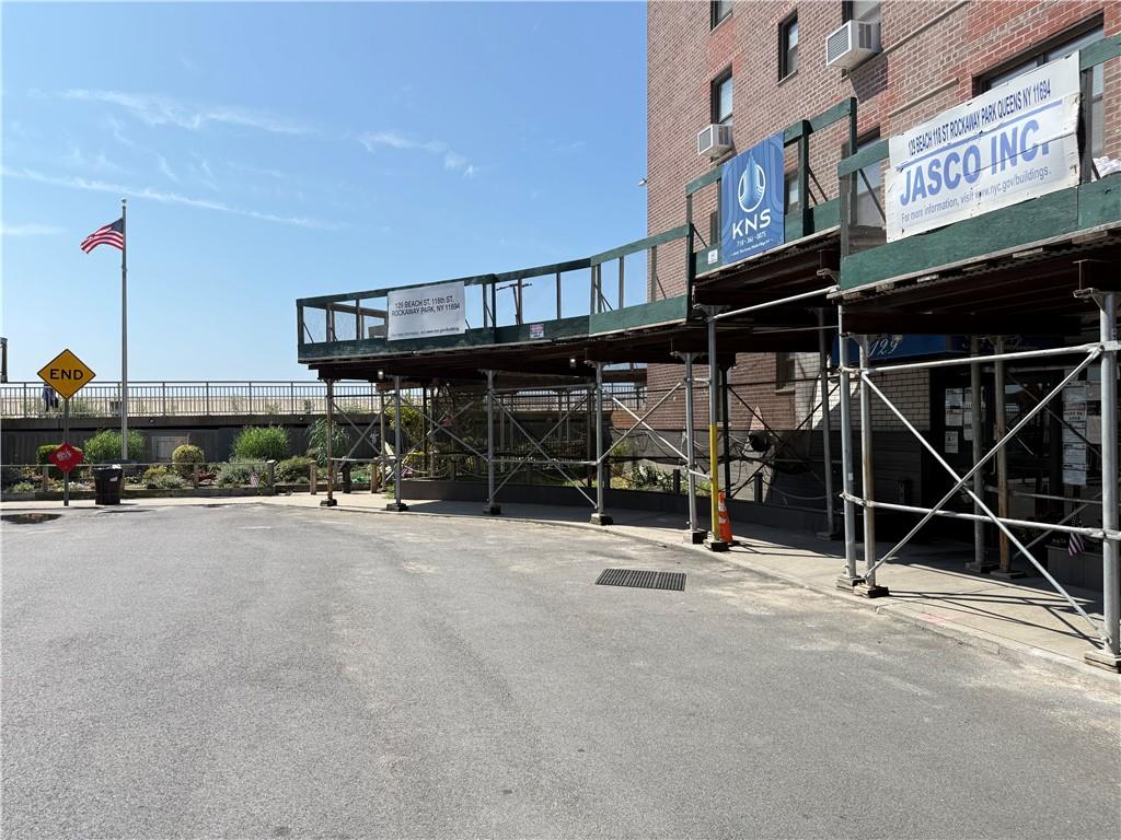 Rockaway Park, New York 11694, United States, ,1 BathroomBathrooms,Residential,Active,42340