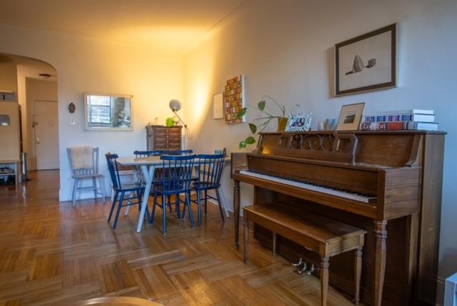 Brooklyn, New York 11226, United States, 2 Bedrooms Bedrooms, ,1 BathroomBathrooms,Residential,Pending,33359