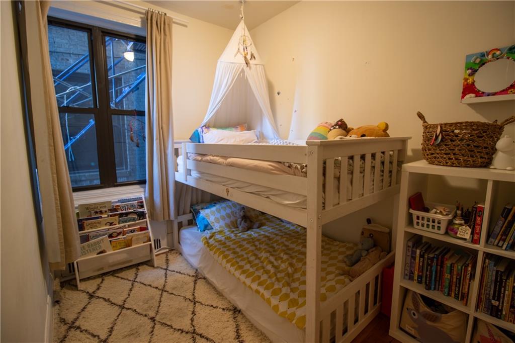 Brooklyn, New York 11226, United States, 2 Bedrooms Bedrooms, ,1 BathroomBathrooms,Residential,Pending,33359