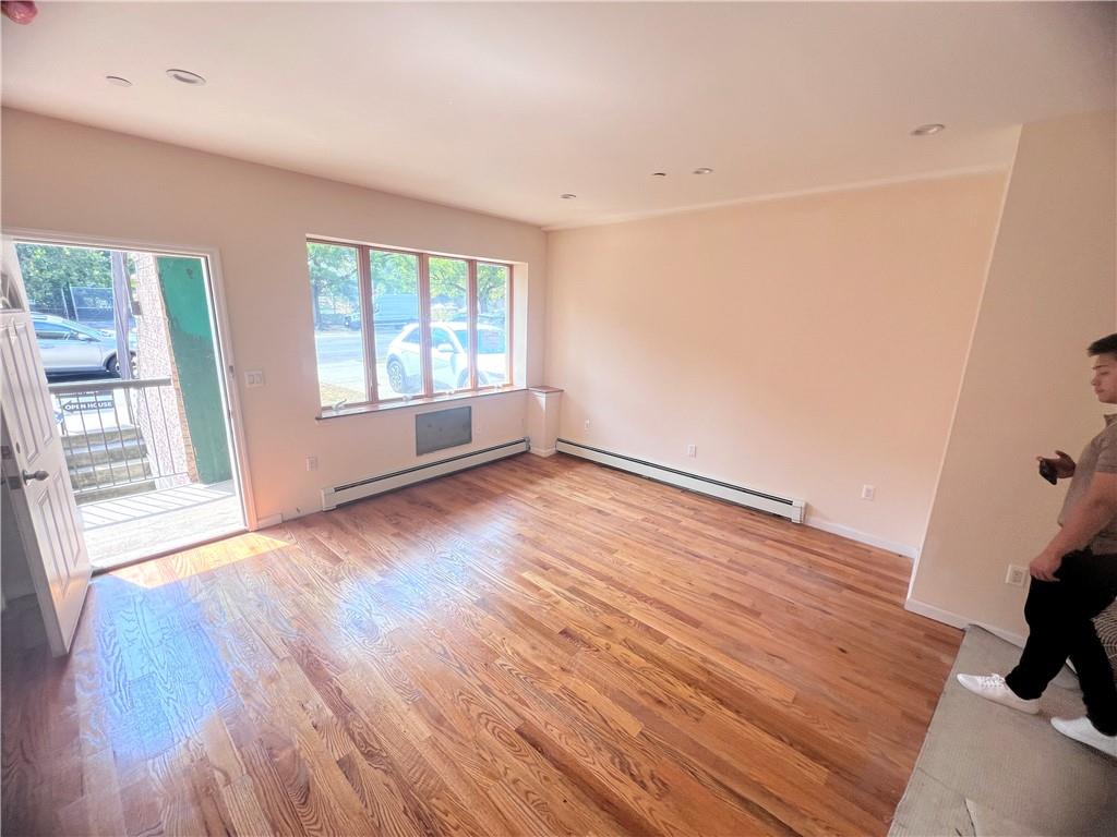 Brooklyn, New York 11228, United States, 2 Bedrooms Bedrooms, ,3 BathroomsBathrooms,Residential,Active,47964