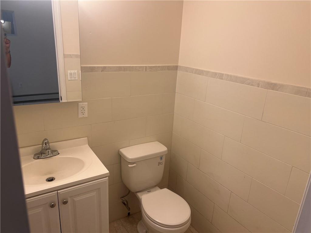 Brooklyn, New York 11228, United States, 2 Bedrooms Bedrooms, ,3 BathroomsBathrooms,Residential,Active,47964