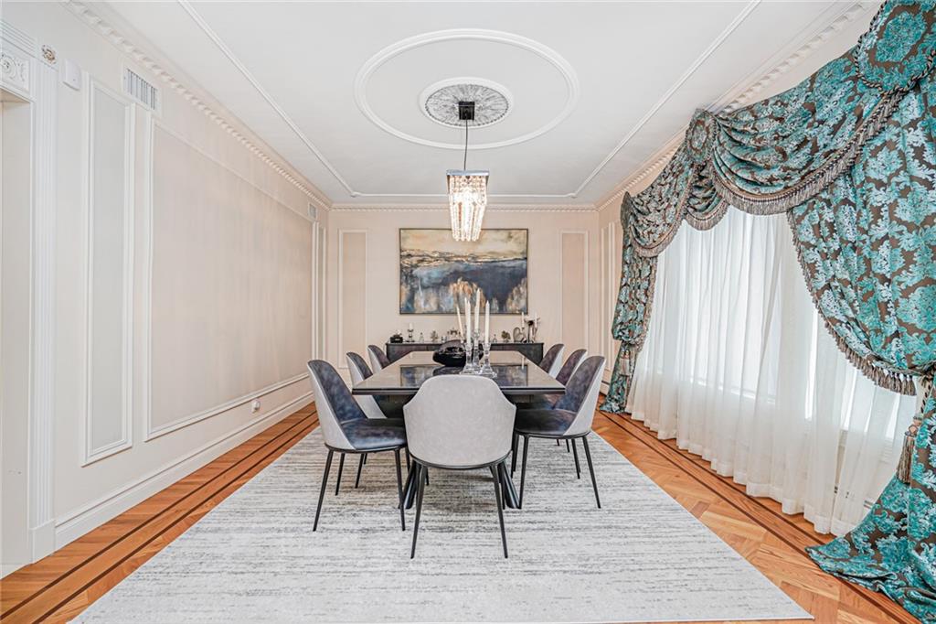 Staten Island, New York 10304, United States, 4 Bedrooms Bedrooms, ,2 BathroomsBathrooms,Residential,Active,154797