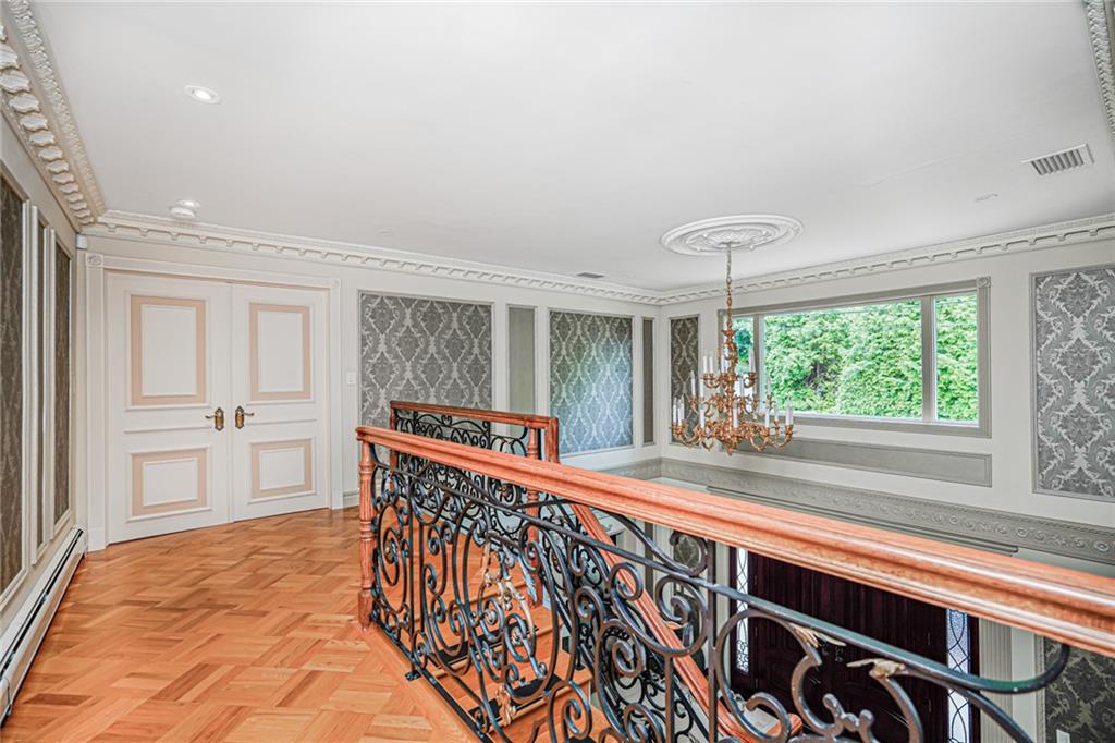 Staten Island, New York 10304, United States, 4 Bedrooms Bedrooms, ,2 BathroomsBathrooms,Residential,Active,154797