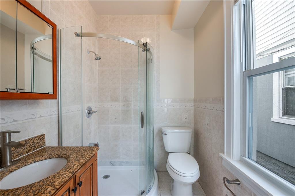 Brooklyn, New York 11203, United States, 4 Bedrooms Bedrooms, ,2 BathroomsBathrooms,Residential,Active,119525