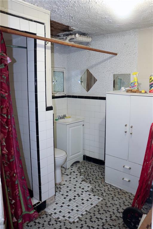 Brooklyn, New York 11236, United States, ,2 BathroomsBathrooms,Residential,Active,197267