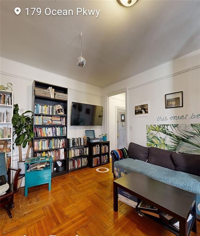 Brooklyn, New York 11218, United States, 1 Bedroom Bedrooms, ,1 BathroomBathrooms,Residential,Active,100259