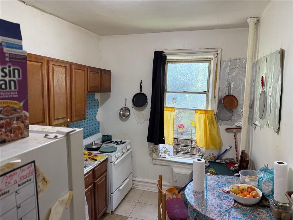Brooklyn, New York 11207, United States, ,4 BathroomsBathrooms,Residential,Active,176478