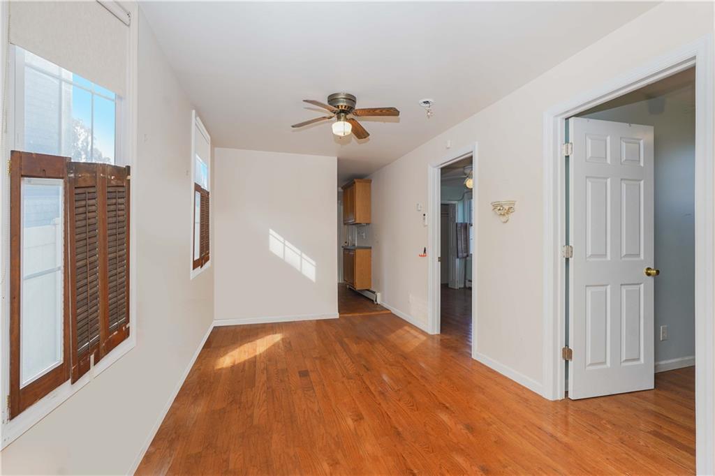 Island Park, New York 11558, United States, 2 Bedrooms Bedrooms, ,1 BathroomBathrooms,Residential,Pending,36516