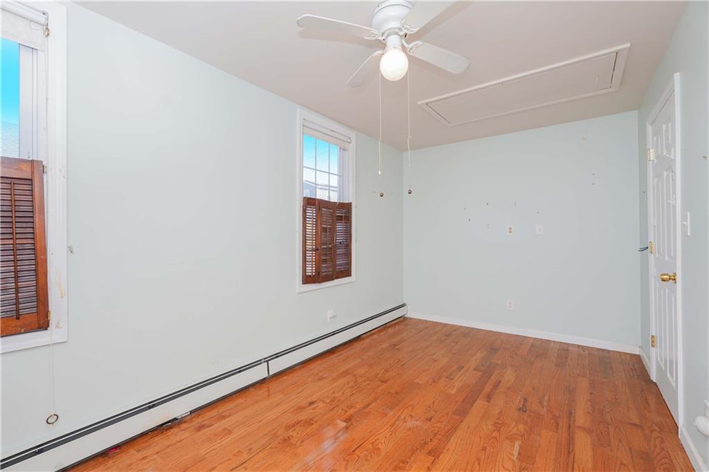 Island Park, New York 11558, United States, 2 Bedrooms Bedrooms, ,1 BathroomBathrooms,Residential,Pending,36516