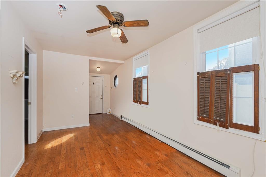 Island Park, New York 11558, United States, 2 Bedrooms Bedrooms, ,1 BathroomBathrooms,Residential,Pending,36516