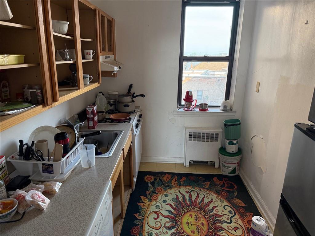 Queens, New York 11694, United States, 1 Bedroom Bedrooms, ,1 BathroomBathrooms,Residential,Active,150672