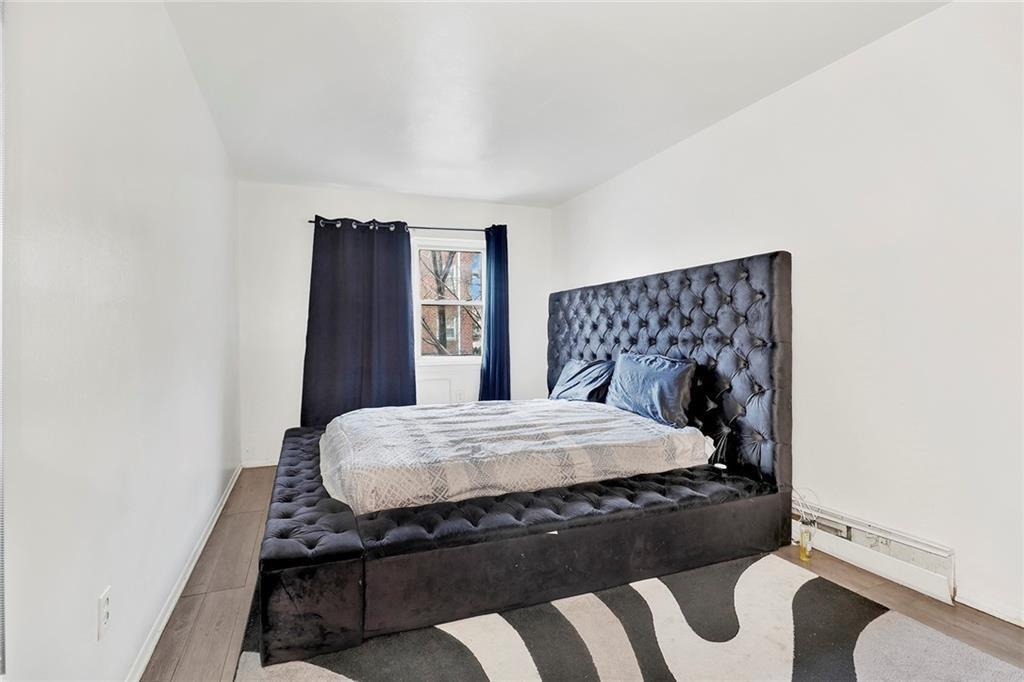 Brooklyn, New York 11236, United States, ,4 BathroomsBathrooms,Residential,Active,38296