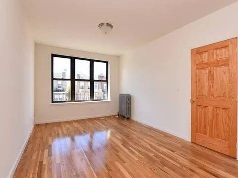 Brooklyn, New York 11209, United States, 4 Bedrooms Bedrooms, ,2 BathroomsBathrooms,Residential,Active,11305