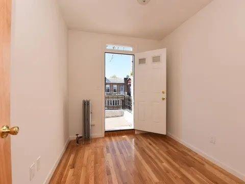 Brooklyn, New York 11209, United States, 4 Bedrooms Bedrooms, ,2 BathroomsBathrooms,Residential,Active,11305
