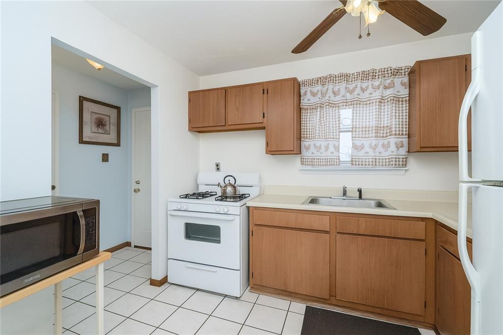 Brooklyn, New York 11208, United States, 3 Bedrooms Bedrooms, ,2 BathroomsBathrooms,Residential,Active,236283