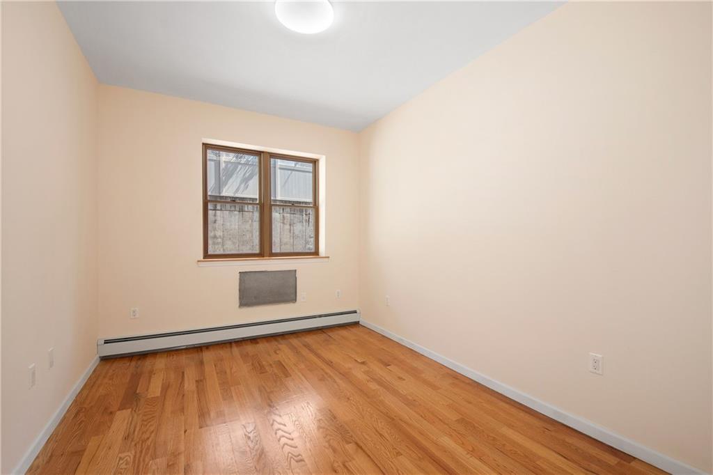 Brooklyn, New York 11228, United States, 2 Bedrooms Bedrooms, ,3 BathroomsBathrooms,Residential,Pending,48035