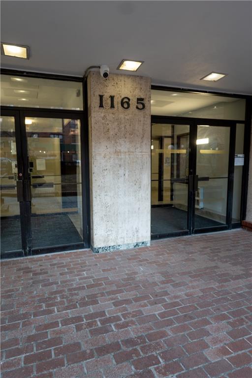 Brooklyn, New York 11234, United States, 3 Bedrooms Bedrooms, ,2 BathroomsBathrooms,Residential,Active,43402