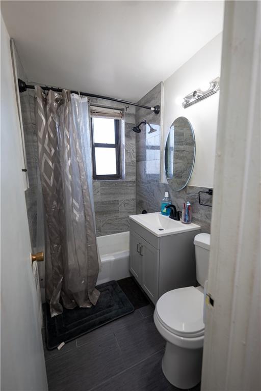 Brooklyn, New York 11234, United States, 3 Bedrooms Bedrooms, ,2 BathroomsBathrooms,Residential,Active,43402