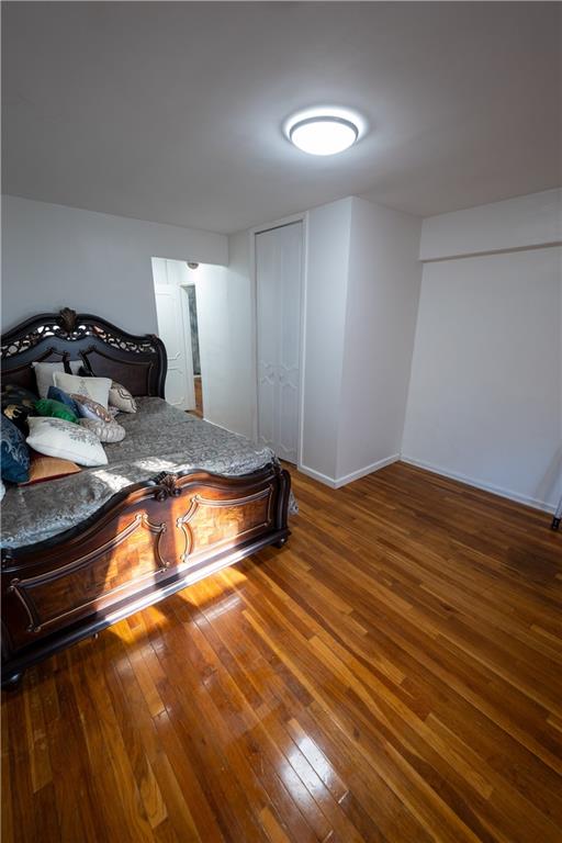 Brooklyn, New York 11234, United States, 3 Bedrooms Bedrooms, ,2 BathroomsBathrooms,Residential,Active,43402