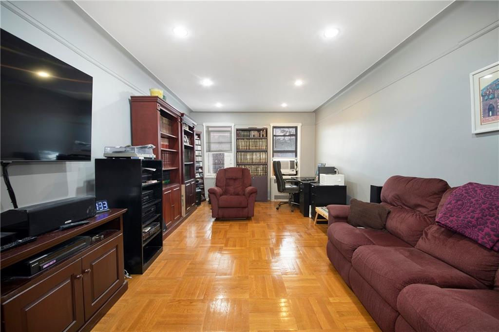Brooklyn, New York 11230, United States, 1 Bedroom Bedrooms, ,1 BathroomBathrooms,Residential,Active,82224