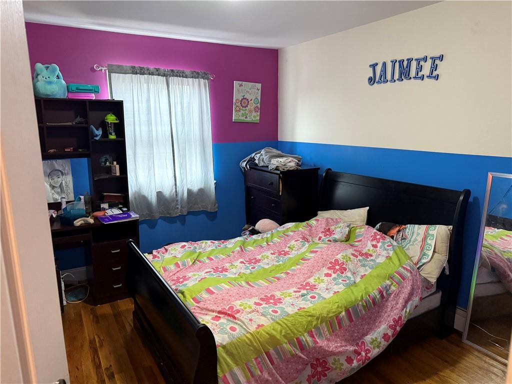 Brooklyn, New York 11236, United States, 5 Bedrooms Bedrooms, ,3 BathroomsBathrooms,Residential,Active,102459