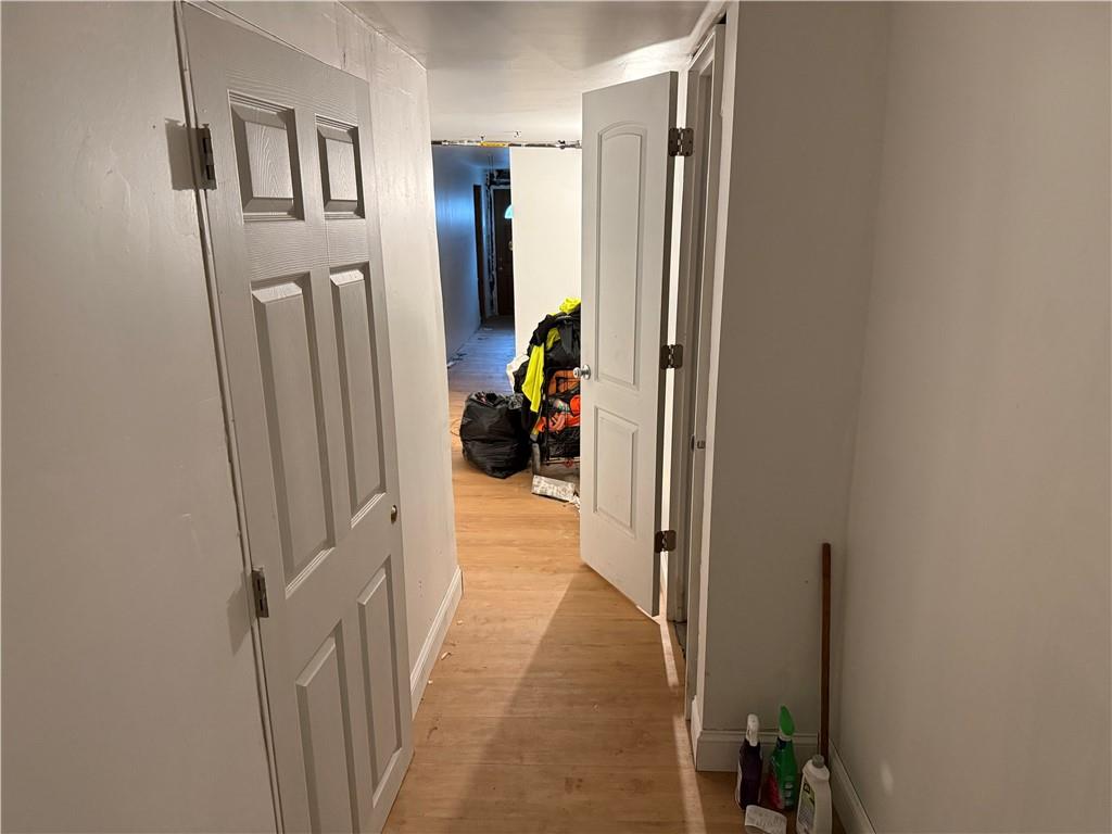 Brooklyn, New York 11236, United States, 5 Bedrooms Bedrooms, ,3 BathroomsBathrooms,Residential,Active,102459