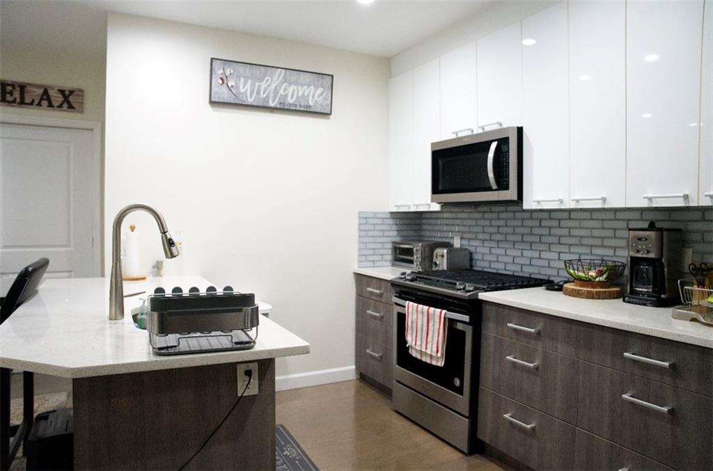 Brooklyn, New York 11229, United States, 2 Bedrooms Bedrooms, ,2 BathroomsBathrooms,Residential,Active,173032