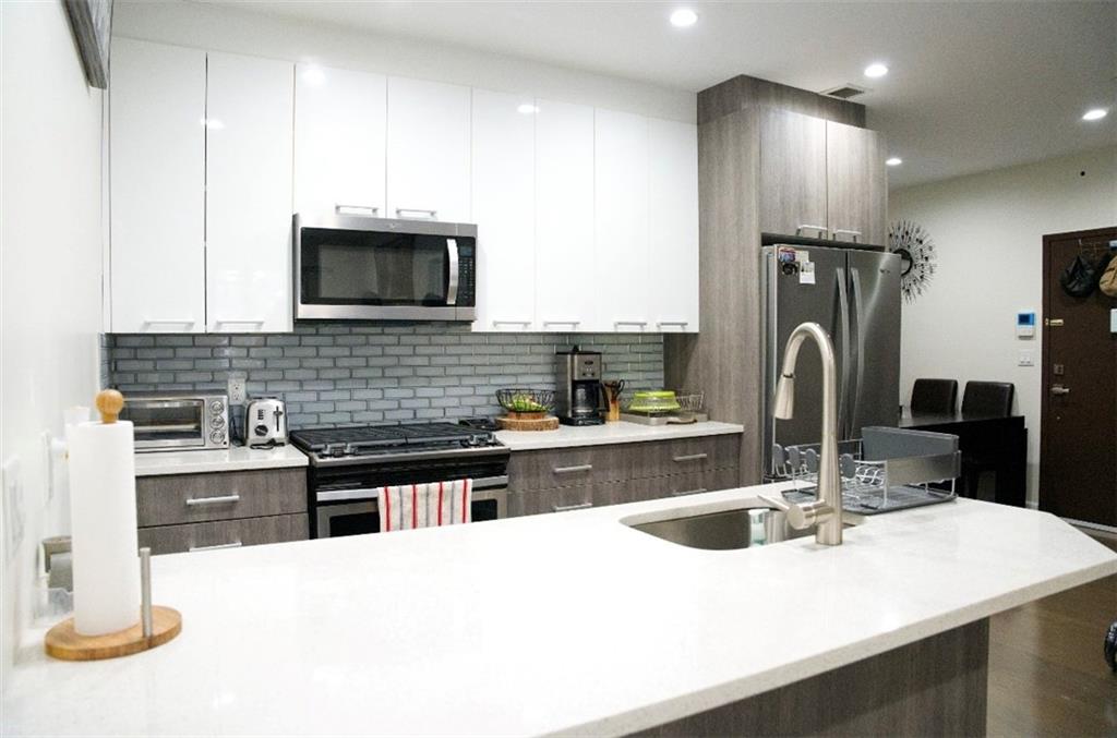 Brooklyn, New York 11229, United States, 2 Bedrooms Bedrooms, ,2 BathroomsBathrooms,Residential,Active,173032