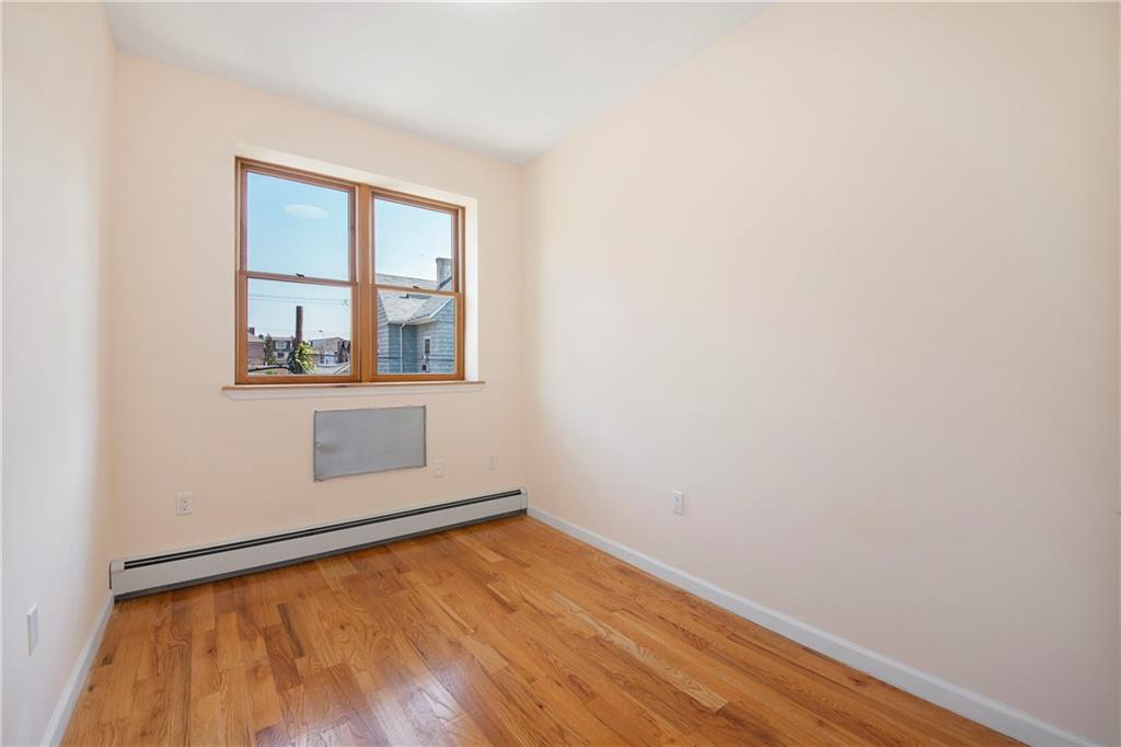 Brooklyn, New York 11228, United States, 2 Bedrooms Bedrooms, ,2 BathroomsBathrooms,Residential,Pending,47970