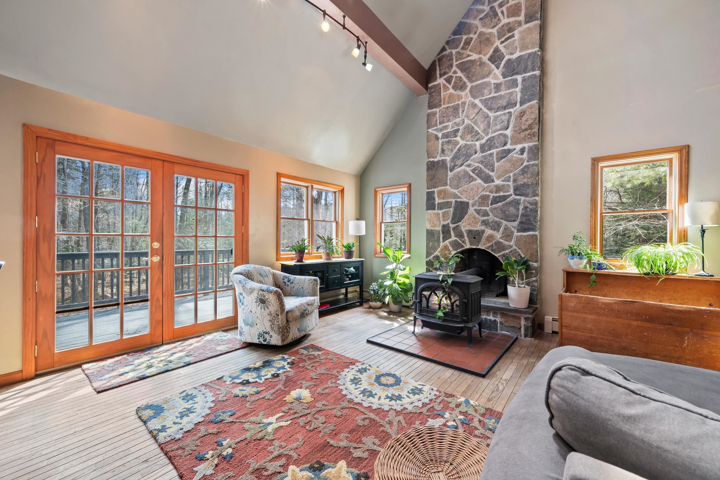 251 Hadley Road