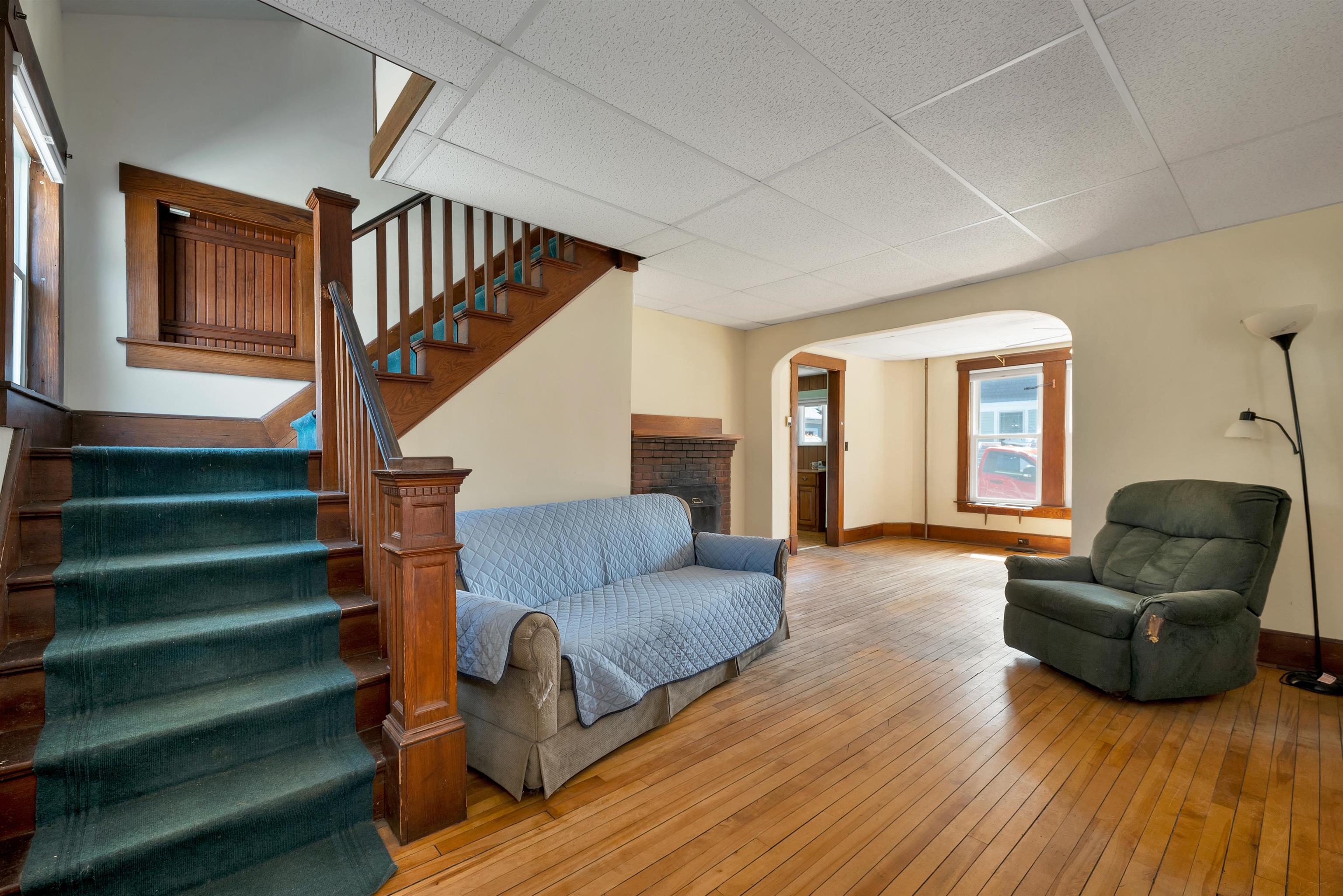 7 Bayley Avenue